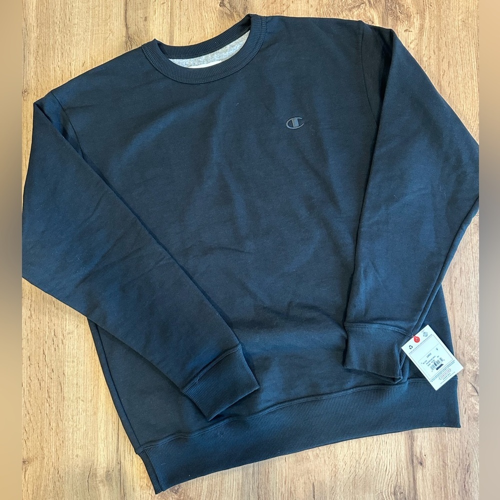 Champion black pull over sweatshirt NWT